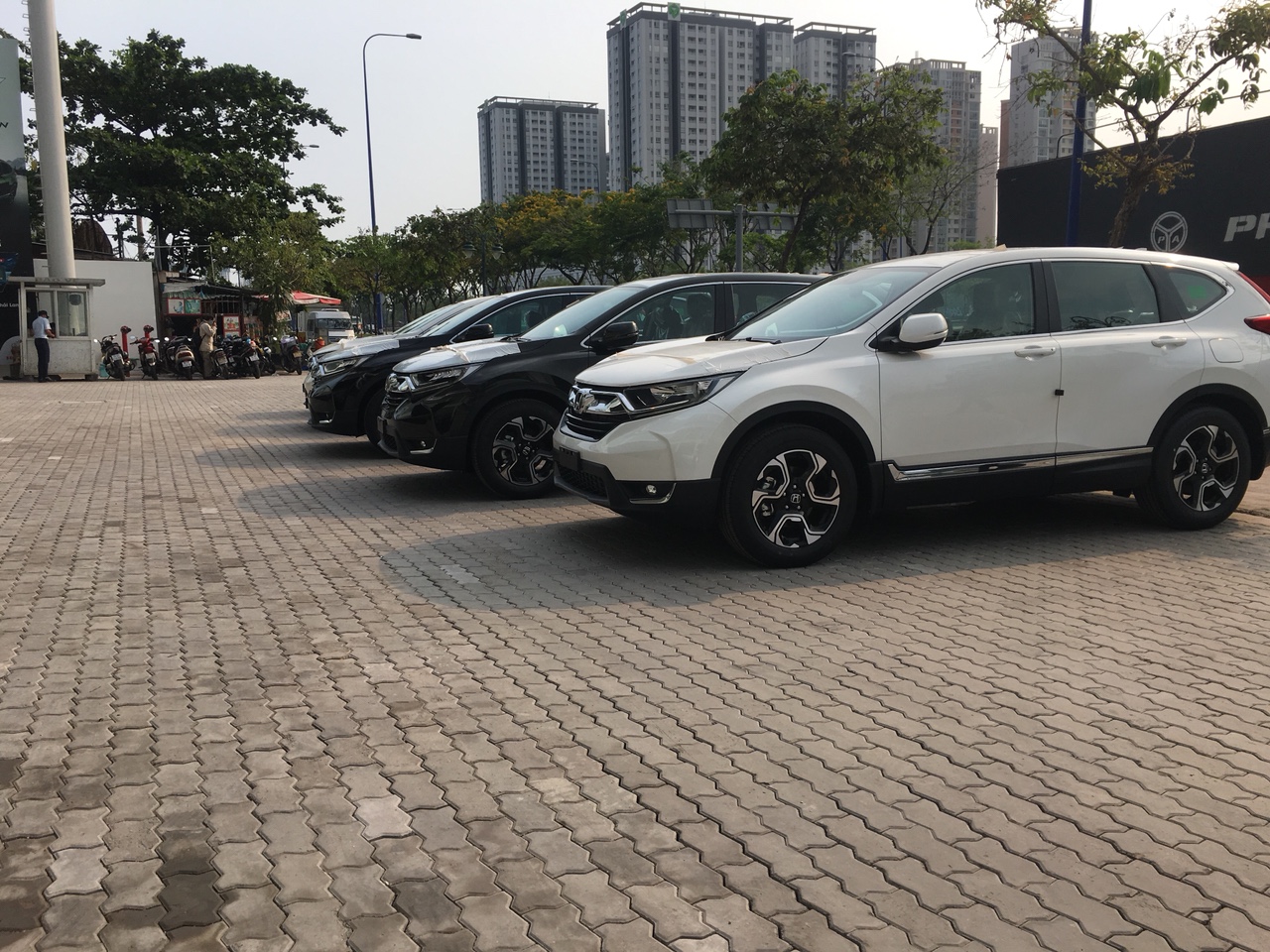 Honda Ôtô Phát Tiến nhận xe Honda CR-V giao tháng 04/2018